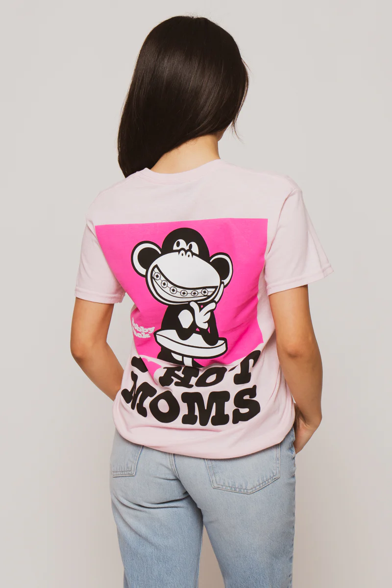 Hot Mom - Bobby Jack Limited Unisex T-Shirt - Pink