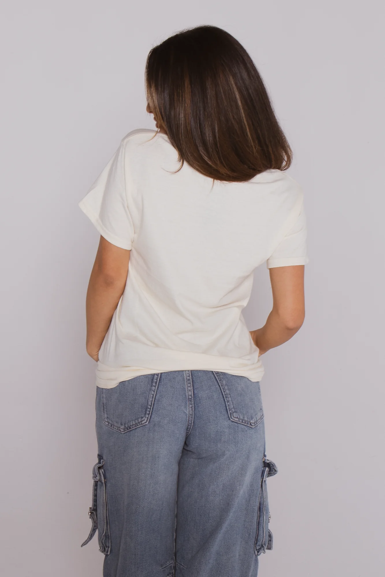 Looking Good - Bobby Jack Boyfriend T-Shirt -Cream - Image 4